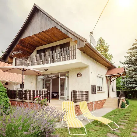Erika Apartmanhaz Apartament